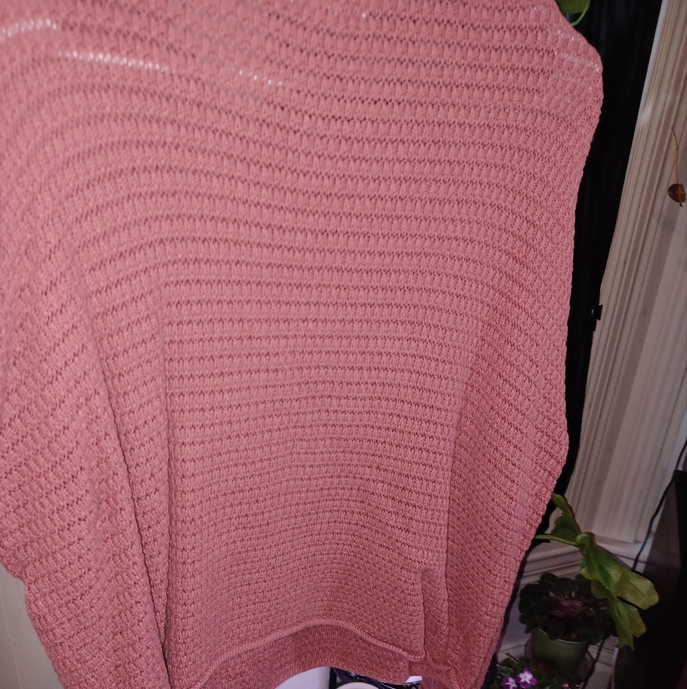 XL Soft Rust Sweater - Picture 2 of 6